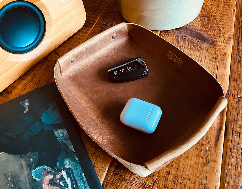 Butler Tray - Whiskey Tan - Ox & Barley